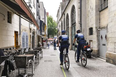 police a vélo nante