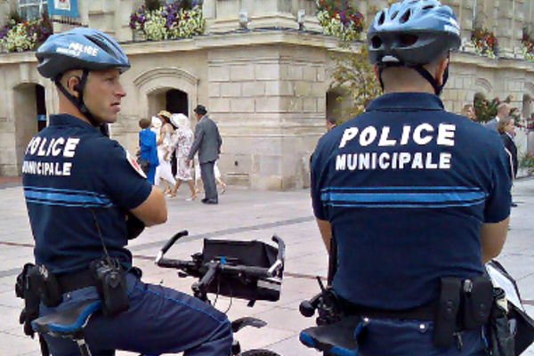 Devenir policier municipal  les cadres d’emplois de la filière